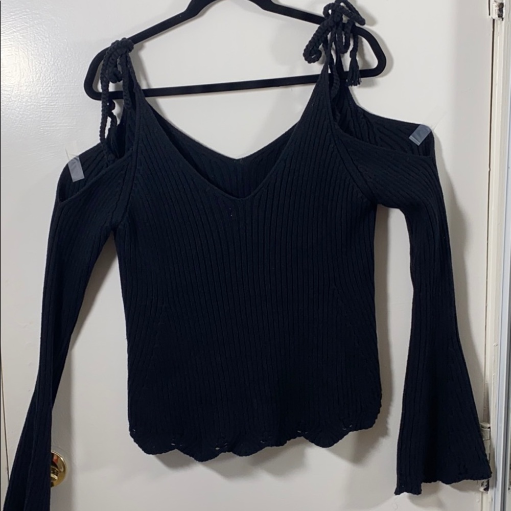 cute black pac sun sweater